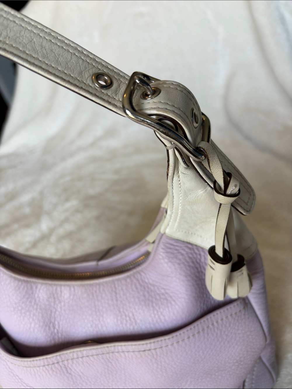 Coach Pebbled Leather Hobo Shoulder Bag  | Lilac/Cream Trim - Picture 4 of 14